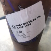 Photo taken at The Coffee Bean &amp;amp; Tea Leaf by Andie D. on 3/31/2018