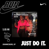 nike running club rosebank