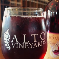 รูปภาพถ่ายที่ Alto Vineyards โดย Alto Vineyards เมื่อ 3/30/2017