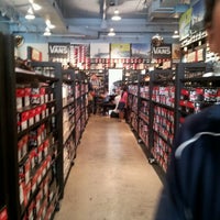 vans outlet san ysidro
