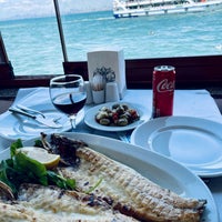 Photo taken at Lido Restaurant by Faaaariid on 7/9/2022
