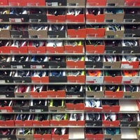 jordan creek nike outlet