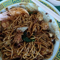 Photo taken at Top 1 Home Made Noodles by Chrissy on 9/24/2018