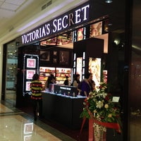 Photo taken at Victoria&amp;#39;s Secret Beauty &amp;amp; Accessories by Alfreya S. on 1/28/2013