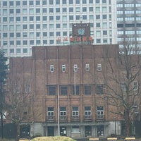 Photo taken at Hibiya Public Hall by Kats Zarusoba I. on 3/18/2023