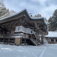 Photo taken at 戸隠神社 中社 by Kats Zarusoba I. on 12/26/2023