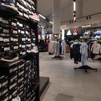 Adidas Factory Outlets - Negozio di articoli sportivi in Castel Guelfo di  Bologna