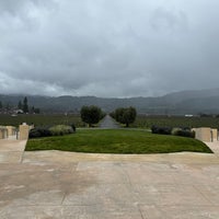 Foto diambil di Opus One Winery oleh Sameer R. pada 3/4/2024