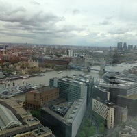 รูปภาพถ่ายที่ Oblix at The Shard โดย Daniel M. เมื่อ 5/11/2013