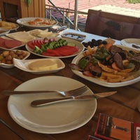 Foto diambil di Denize Nazır Cafe oleh Esra C. pada 8/13/2017