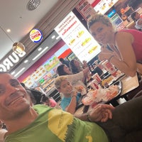 Photo taken at Burger King by Özkan K. on 8/27/2022