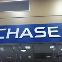 Photo taken at Chase Bank by dario k. on 1/25/2013