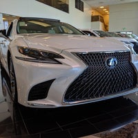 รูปภาพถ่ายที่ Lexus of Henderson โดย Gary M. เมื่อ 5/17/2019