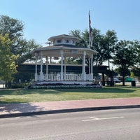 Photo taken at Grapevine Old Town Square by Gary M. on 7/12/2021