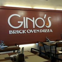 Photo taken at Gino&amp;#39;s Brick Oven Pizza by Marge A. on 8/14/2016