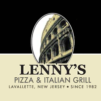 Photo taken at Lenny&amp;#39;s Pizza &amp;amp; Italian Grill by Lenny&amp;#39;s Pizza &amp;amp; Italian Grill on 3/11/2015
