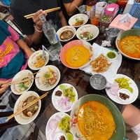 Photo taken at Rue Thong Boat Noodle by Chris U. on 9/17/2023