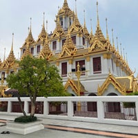 Photo taken at Wat Ratchanatdaram by Chris U. on 8/23/2023