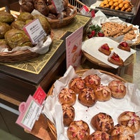 Photo taken at Maison Kayser by Kevin W. on 3/10/2024