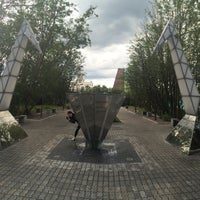 Photo taken at Памятник портовикам, погибшим в годы ВОВ на трудовом посту by Elizaveta S. on 8/5/2016