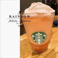 Photo taken at Starbucks by Aika T. on 7/29/2023