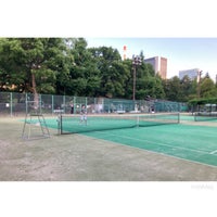 Photo taken at Hibiya Park Tennis Court by Aika T. on 8/1/2021