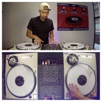 Photo prise au Beat Refinery DJ School par Beat Refinery DJ School le3/24/2015