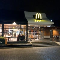 Foto tirada no(a) McDonald&amp;#39;s por Carny em 1/31/2020