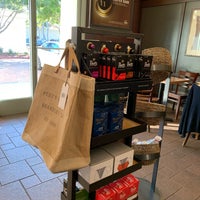 Photo taken at Peet&amp;#39;s Coffee &amp;amp; Tea by 3z/ C. on 1/19/2019