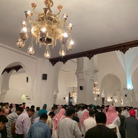 Photo taken at King Khalid Mosque by 3z/ C. on 5/28/2019