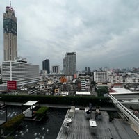 Photo taken at Centara Watergate Pavillion Hotel Bangkok by Lucky S. on 10/16/2022