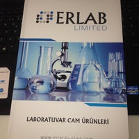 รูปภาพถ่ายที่ Erlab Ambalaj โดย Şeref E. เมื่อ 6/10/2015