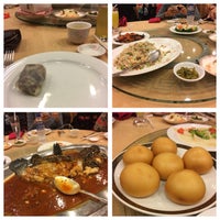 Photo taken at Meisan Szechuan Restaurant 眉山菜馆 by Dazrene Irman D. on 12/9/2017