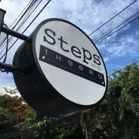 Foto tirada no(a) Steps with Theera por Suthisak em 6/7/2017