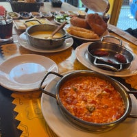 Das Foto wurde bei Limos Cafe von نويصرآن 👻! am 8/9/2023 aufgenommen