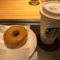 Photo taken at Starbucks by Cauitie on 2/9/2024