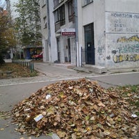 Photo taken at Kompjuter biblioteka - Knjižara by Zoin M. on 11/20/2012