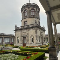 Foto diambil di Museo Nacional de Historia (Castillo de Chapultepec) oleh Janne P. pada 2/14/2024