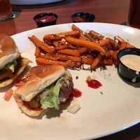 Photo taken at Houlihan&amp;#39;s by Sandra S. on 8/22/2018