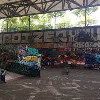 Photo taken at Skatepark de Bercy by Terri N. on 9/9/2017