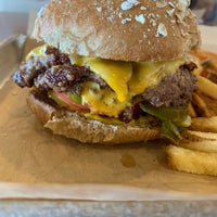 8/13/2019에 J michael S.님이 MOOYAH Burgers, Fries &amp;amp; Shakes에서 찍은 사진