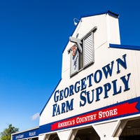 Das Foto wurde bei Georgetown Farm Supply von Georgetown Farm Supply am 3/29/2017 aufgenommen