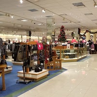 Von Maur - Department Store