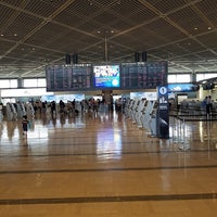 Photo taken at Narita International Airport (NRT) by Tamon K. on 7/9/2018