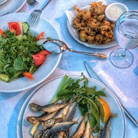 Das Foto wurde bei Çapari Restaurant von Gonca Nur Ç. am 4/10/2022 aufgenommen