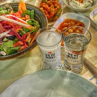 Foto diambil di Kalikratya Balık Restaurant oleh Gonca Nur Ç. pada 2/3/2024