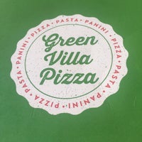 Photo taken at Green Villa Pizza by 〽️🅰️❌❗️〽️ on 4/10/2017