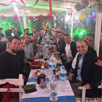 Photo taken at Mor Salkım Restaurant by Bayy G. on 5/22/2017