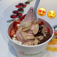 Photo taken at Pinkberry by Mihailo M. on 11/26/2019