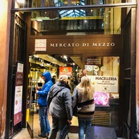 Photo taken at Mercato di Mezzo by monica on 11/15/2022